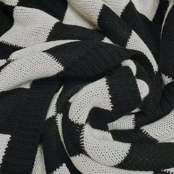 Black Casual Women's Plus Size Plaid Round Neck Long Sleeve Knit Cardigan - Picture 4 of 4